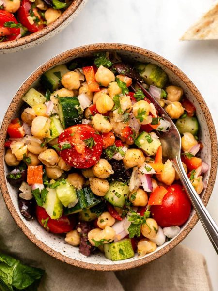 mediterranean_chickpea_salad